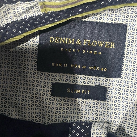 Bundle - Picture 3 of 7